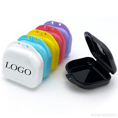 Plastic case for denture retainers