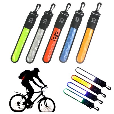 Carabiner Clip-On LED Safety Reflector