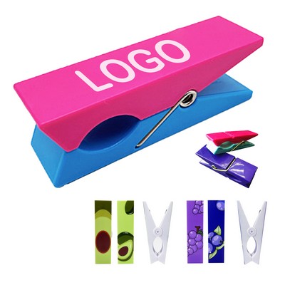 Beach Towel Clamp