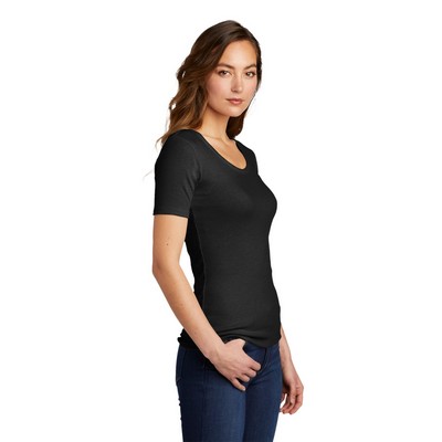 District Women's VIT Rib Scoop Neck Tee