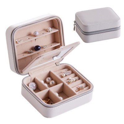 Travel jewelry case