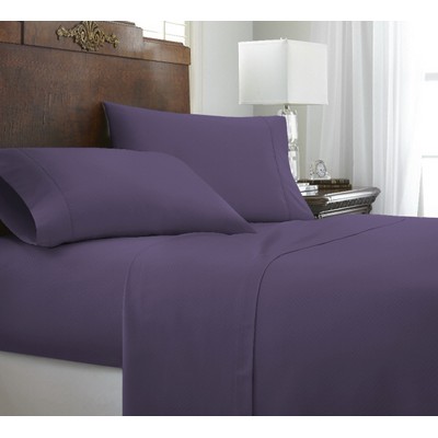 Soft Essentials Premium Embossed Checker Design 4 Piece Bed Kit