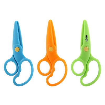 Small Scissors w/Plastic Edge