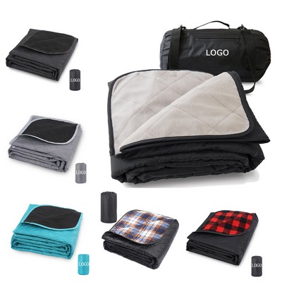 Outdoor Polar Fleece Blanket with Pouch