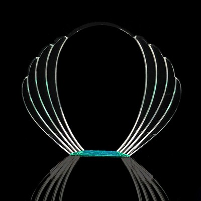 Small Eagle Oval™