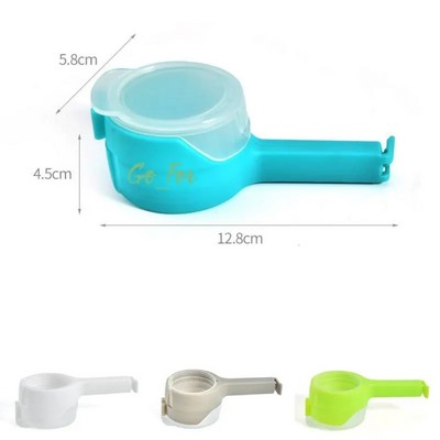 Food Clip Set with Pour Spout