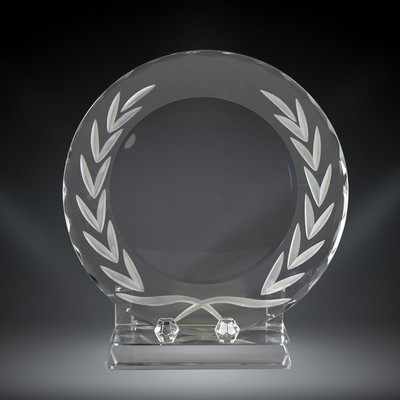 7 1/2" x 7" - Wreath Crystal Plate