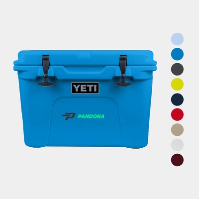 35 QT YETI® Tundra Hard Cooler Ice Chest (21.1" x 15.4")