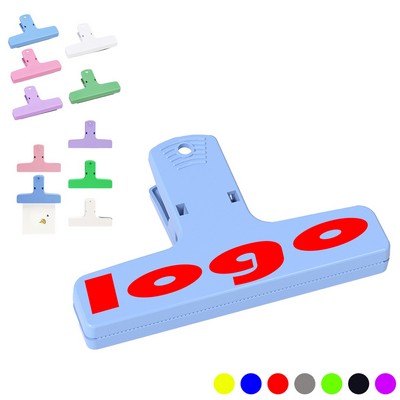 4" Plastic Clip