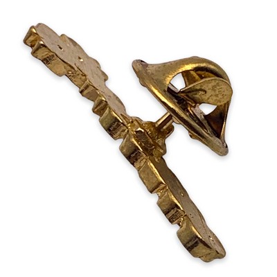 Success Lapel Pin