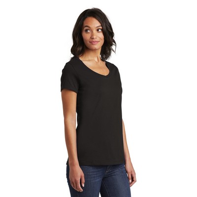 District Women's Very Important Tee V-Neck