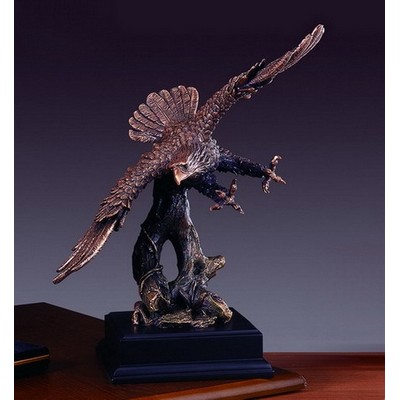 Brown Diagonal Swooping Eagle Trophy w/Square Base (11½"x14")