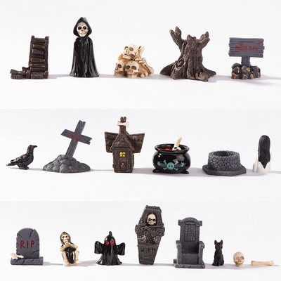 Gothic Resin Decor Set: Spooky Skulls, Crypts, and Haunted Scenes