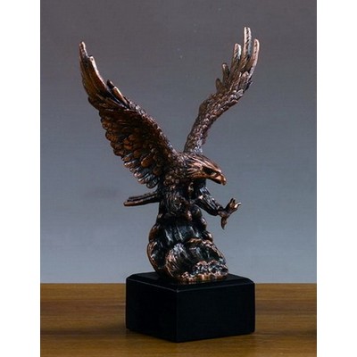 Medium Copper Finish Landing Eagle Trophy (8"x11")