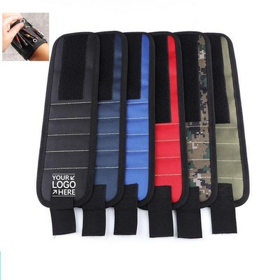 Hands-free 4-Row Magnetic Hardware Wristband